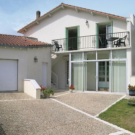 Amazing Apartment In Vaux Sur Mer With Wifi 외부 사진